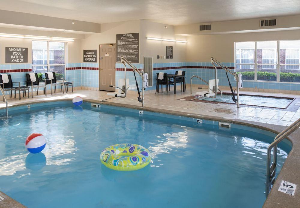 Residence Inn Indianapolis Airport מראה חיצוני תמונה