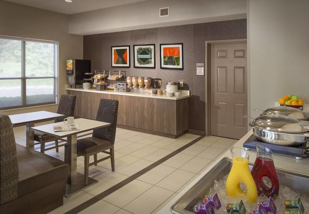 Residence Inn Indianapolis Airport מראה חיצוני תמונה