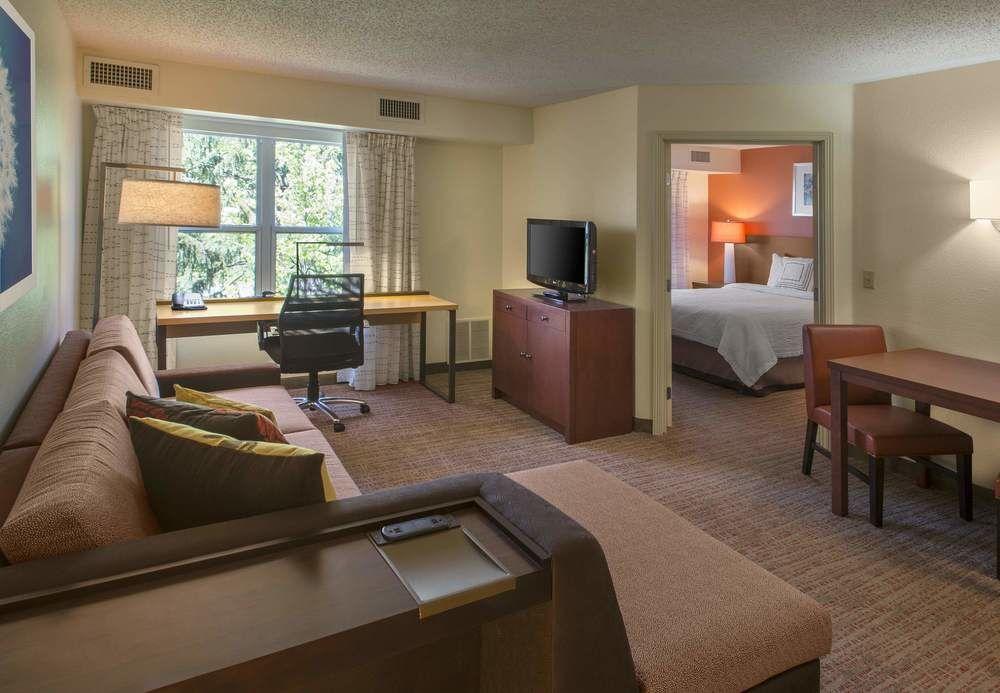Residence Inn Indianapolis Airport מראה חיצוני תמונה