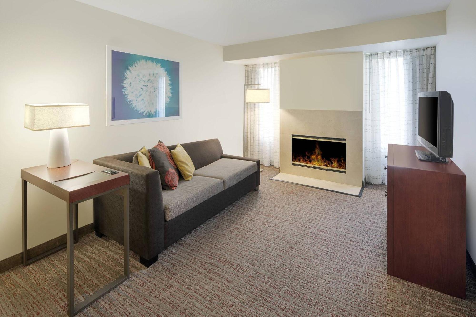 Residence Inn Indianapolis Airport מראה חיצוני תמונה