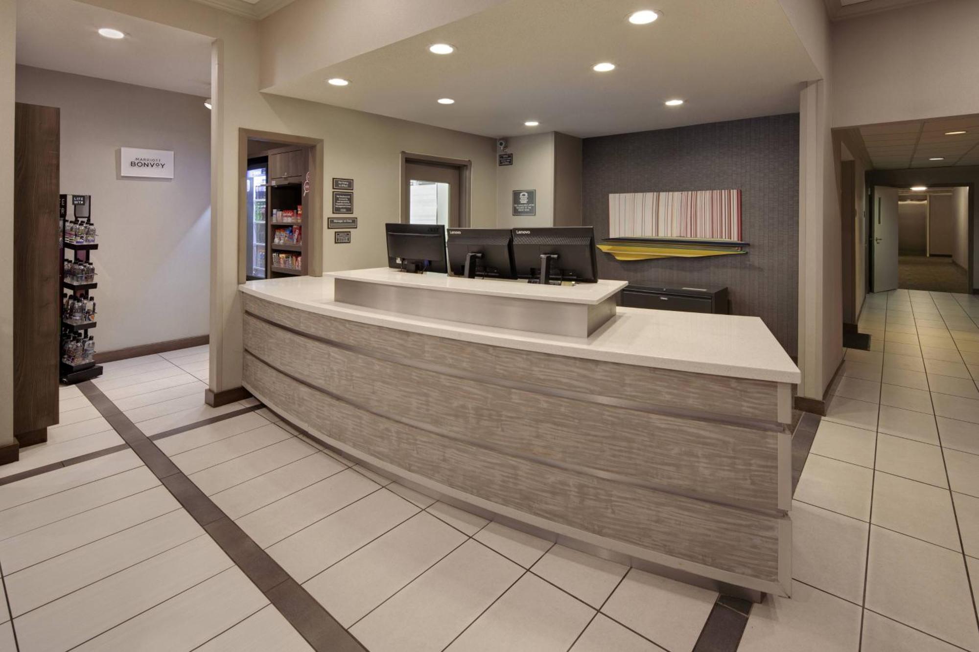 Residence Inn Indianapolis Airport מראה חיצוני תמונה