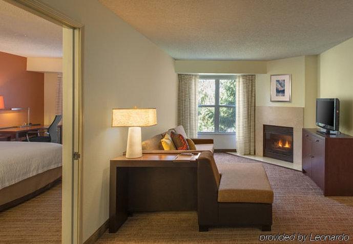 Residence Inn Indianapolis Airport מראה חיצוני תמונה