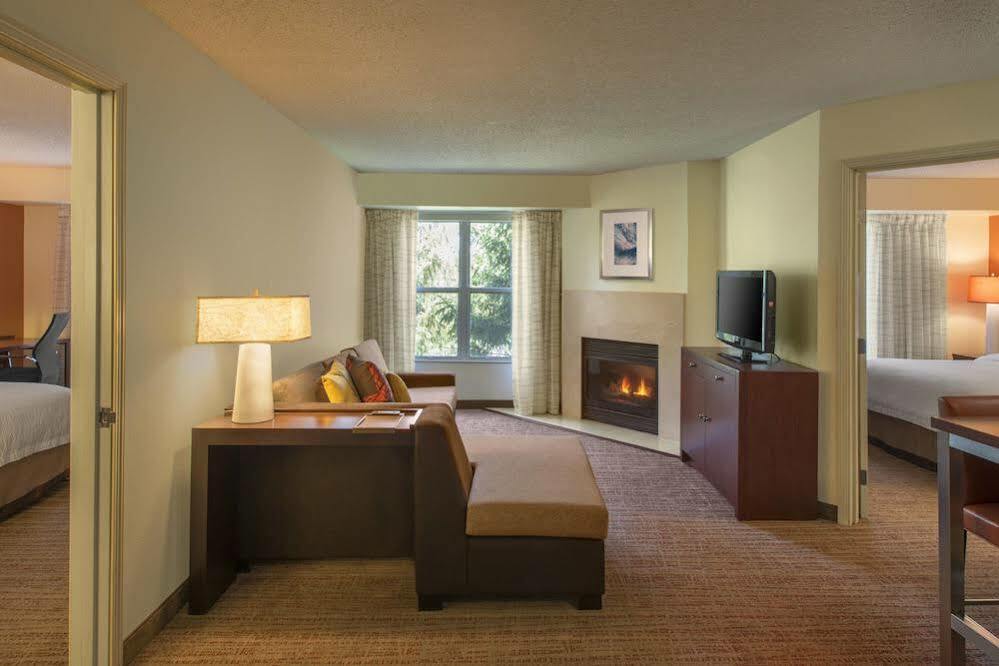 Residence Inn Indianapolis Airport מראה חיצוני תמונה